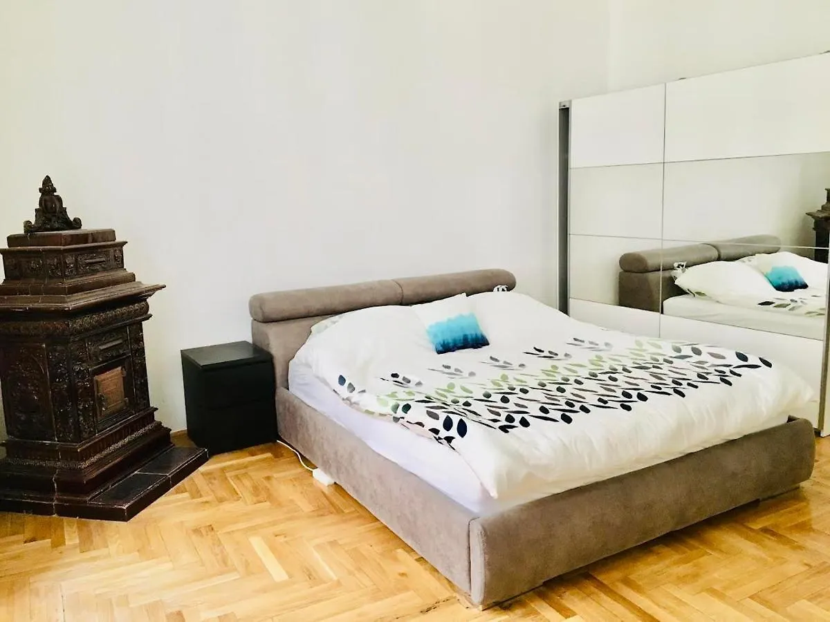 Dolce Vita Budapest Ungheria